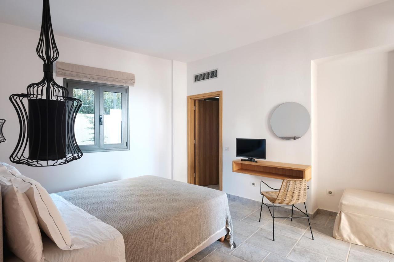 Margo Beach Hotel Gíthio Kültér fotó