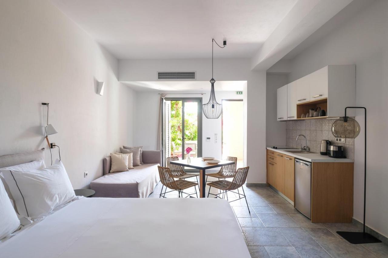 Margo Beach Hotel Gíthio Kültér fotó